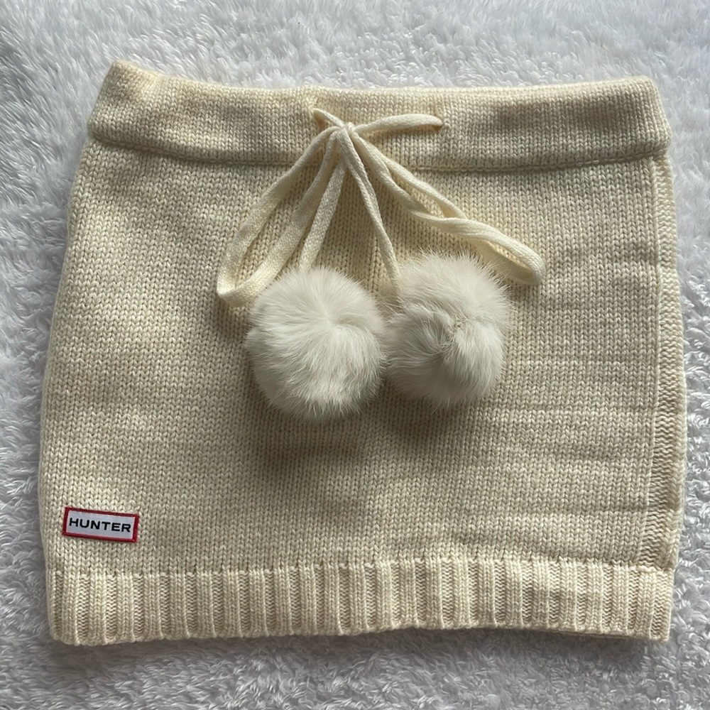 HUNTER Cream Knit Neckwarmer